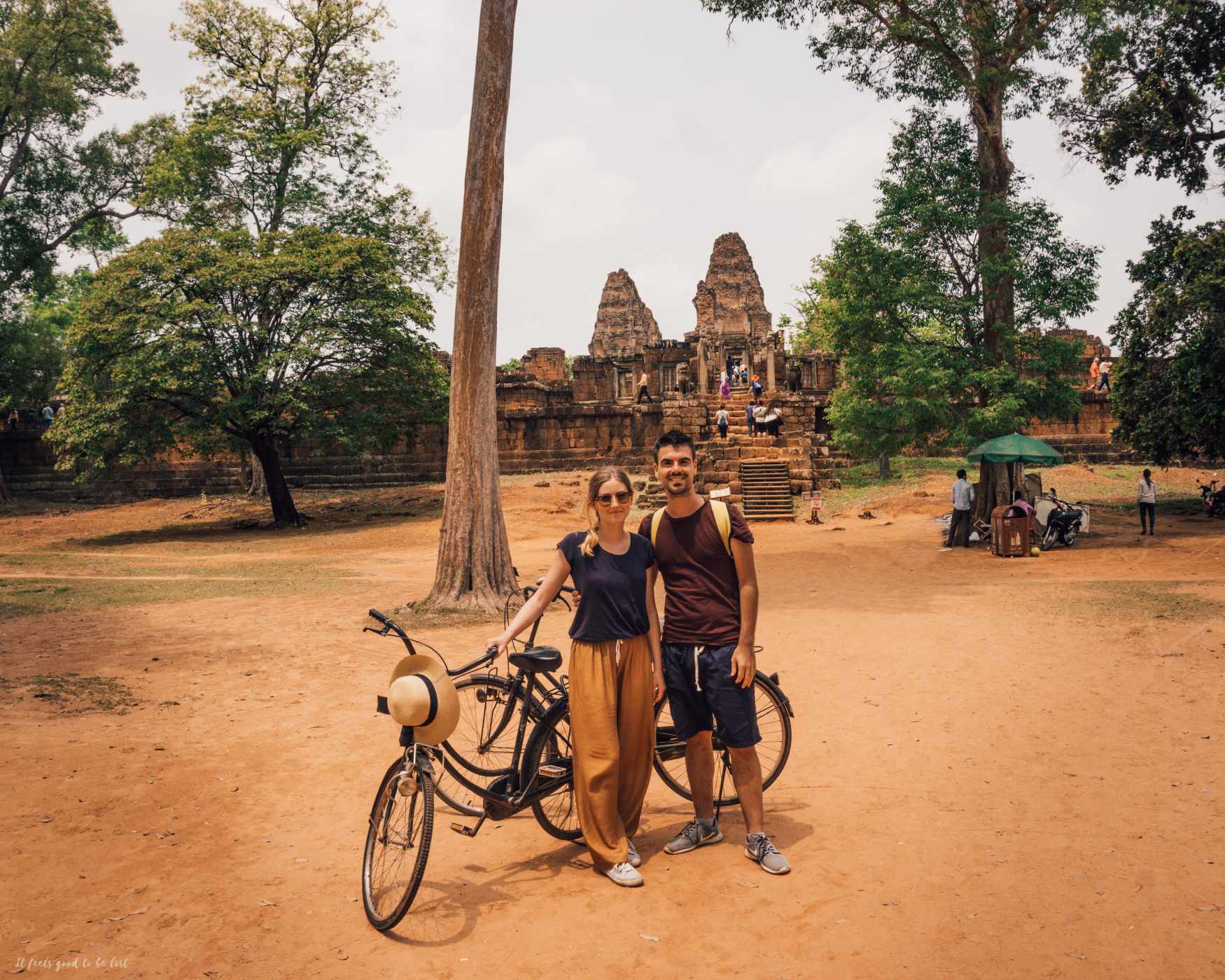 Iga and Rafa cycling in Angkor Wat